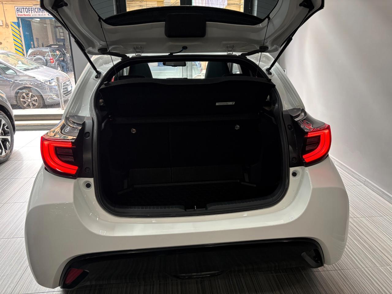 Toyota Yaris 1.5 HEV Full Hybrid 116cv Automatica Lounge FULL