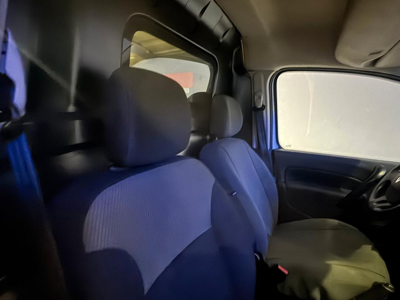 Renault Kangoo 1.5 Blue dCi 95CV Van PORTA LATERALE ALLESTITO