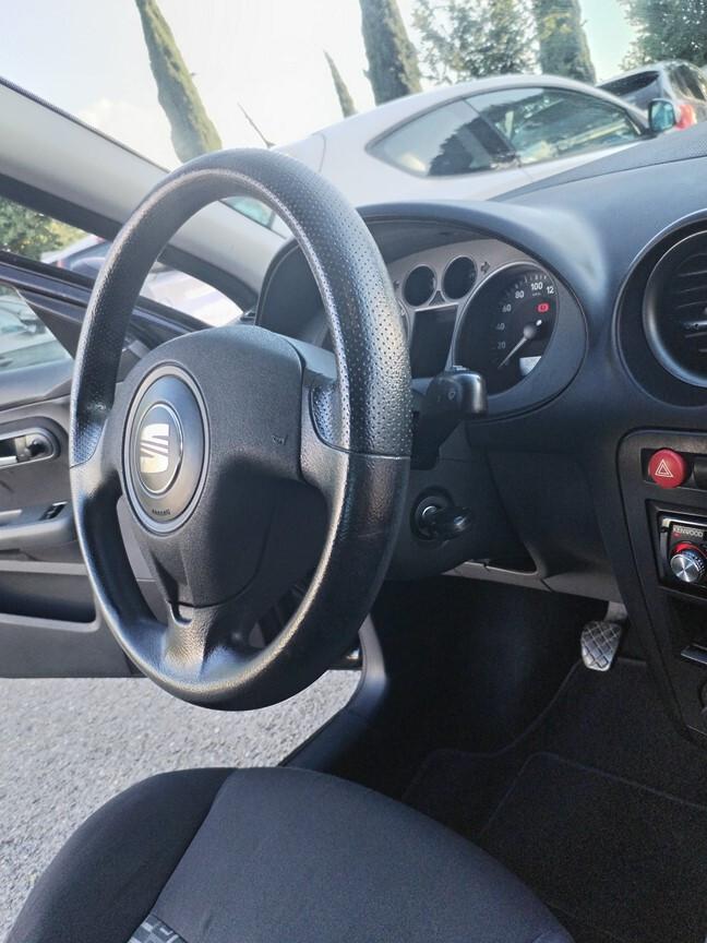 Seat Ibiza 1.2 12V 70CV 3p. Free GPL 125000KM 8/2008 CONSEGNA TAGLIANDATA