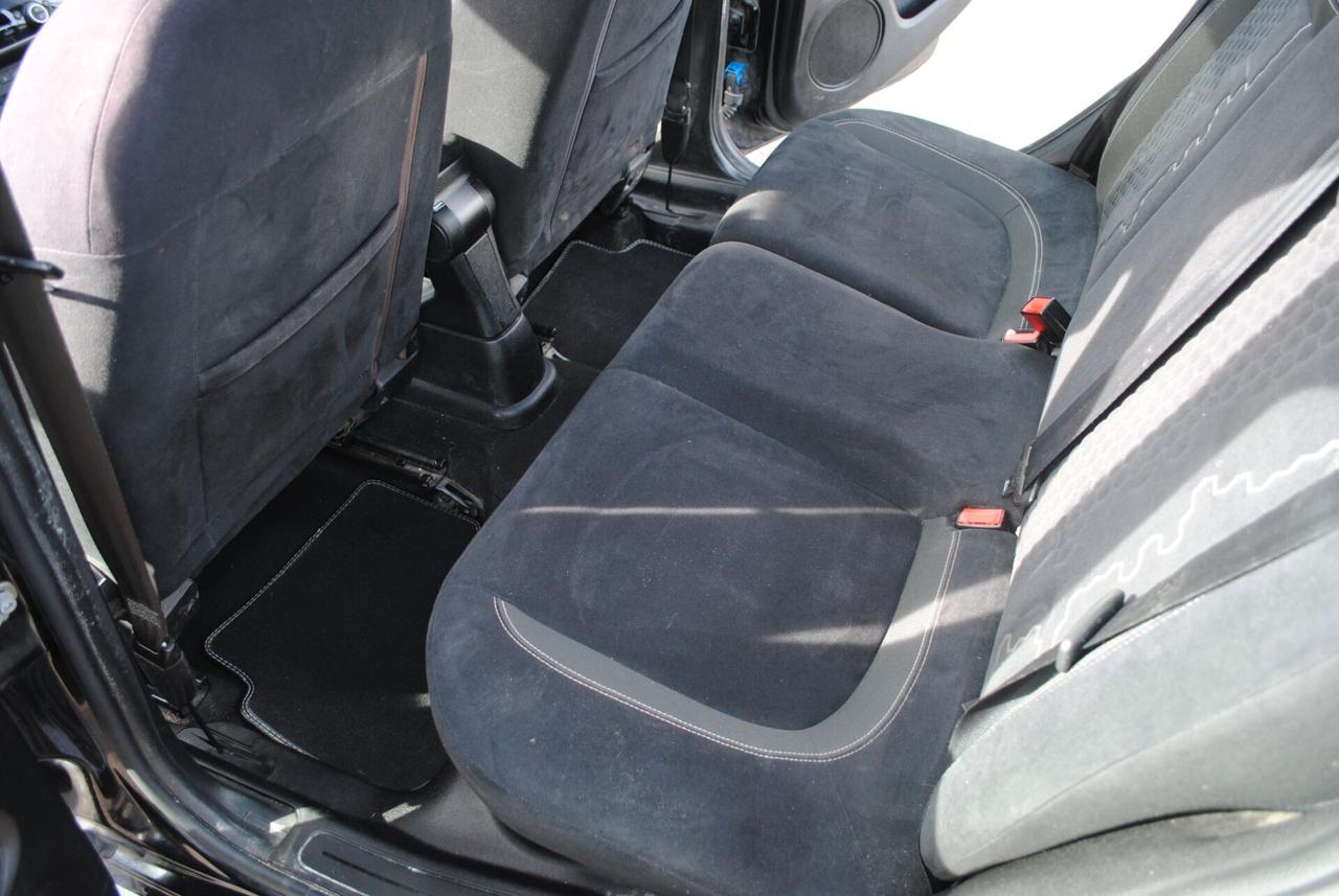 FIAT PUNTO 1.3 MJT 95 CV OK NEOPATENTATI