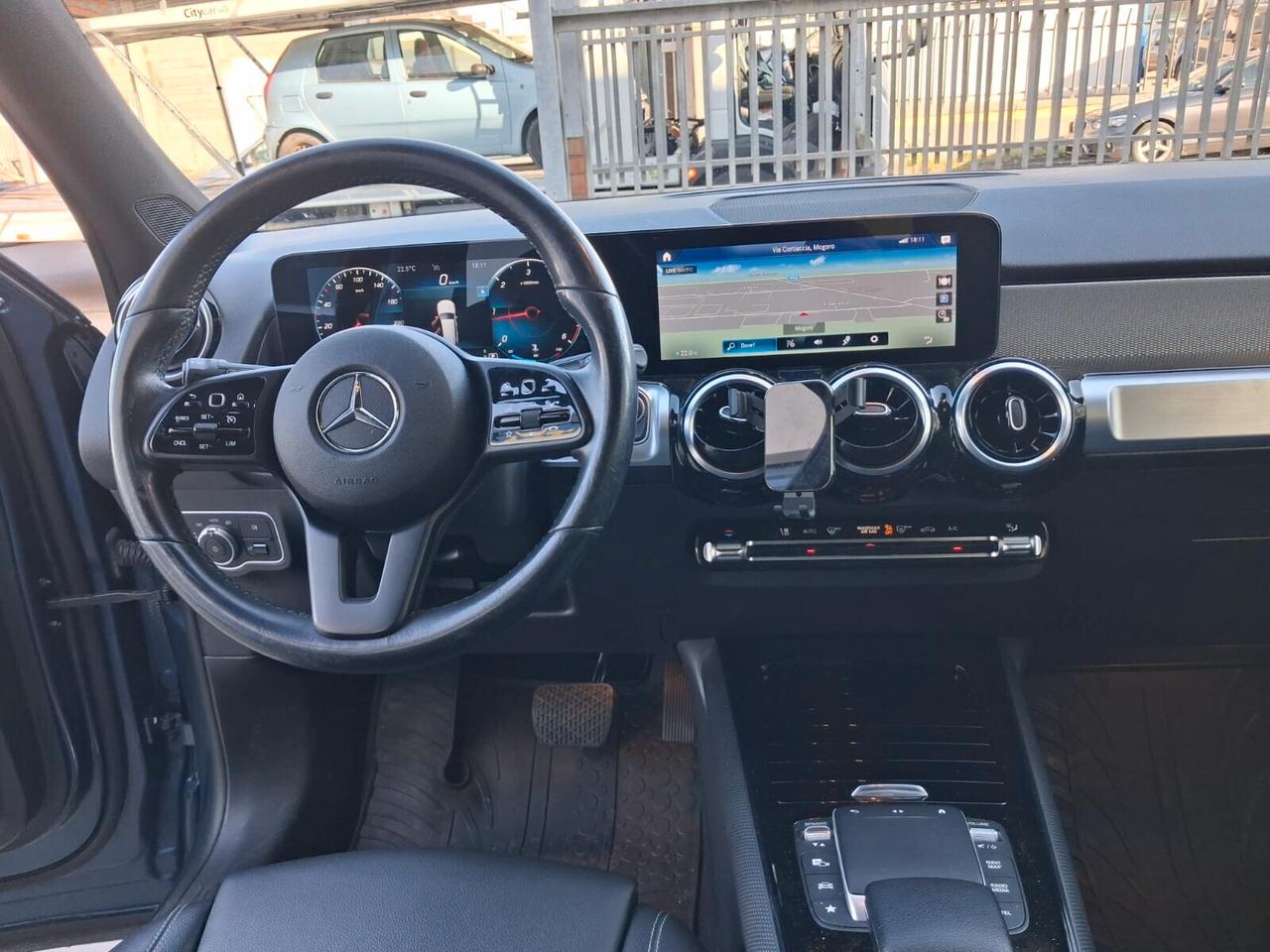 MERCEDES Classe GLB 180d Automatic 115cv