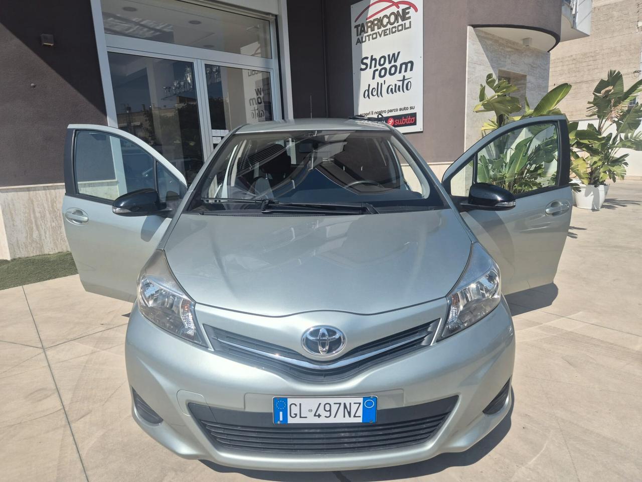Toyota Yaris 1.0 5 porte Active
