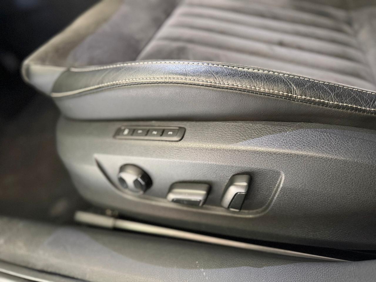 Skoda Superb 2.0 TDI EVO 150 CV SCR DSG Wagon Executive