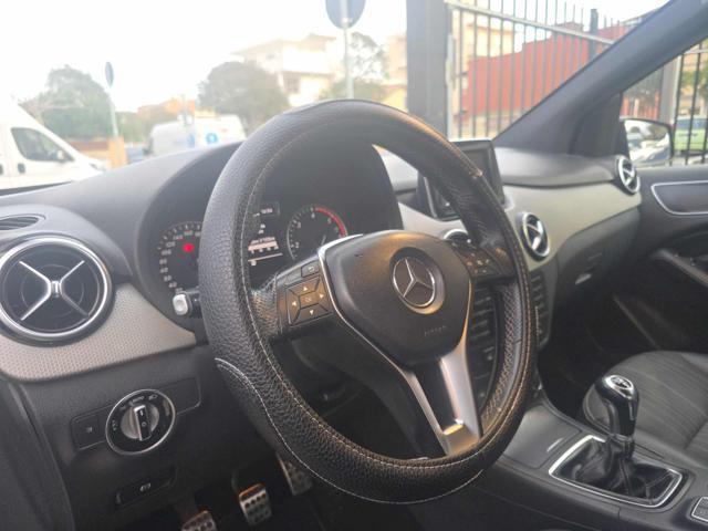 MERCEDES-BENZ B 180 CDI Premium