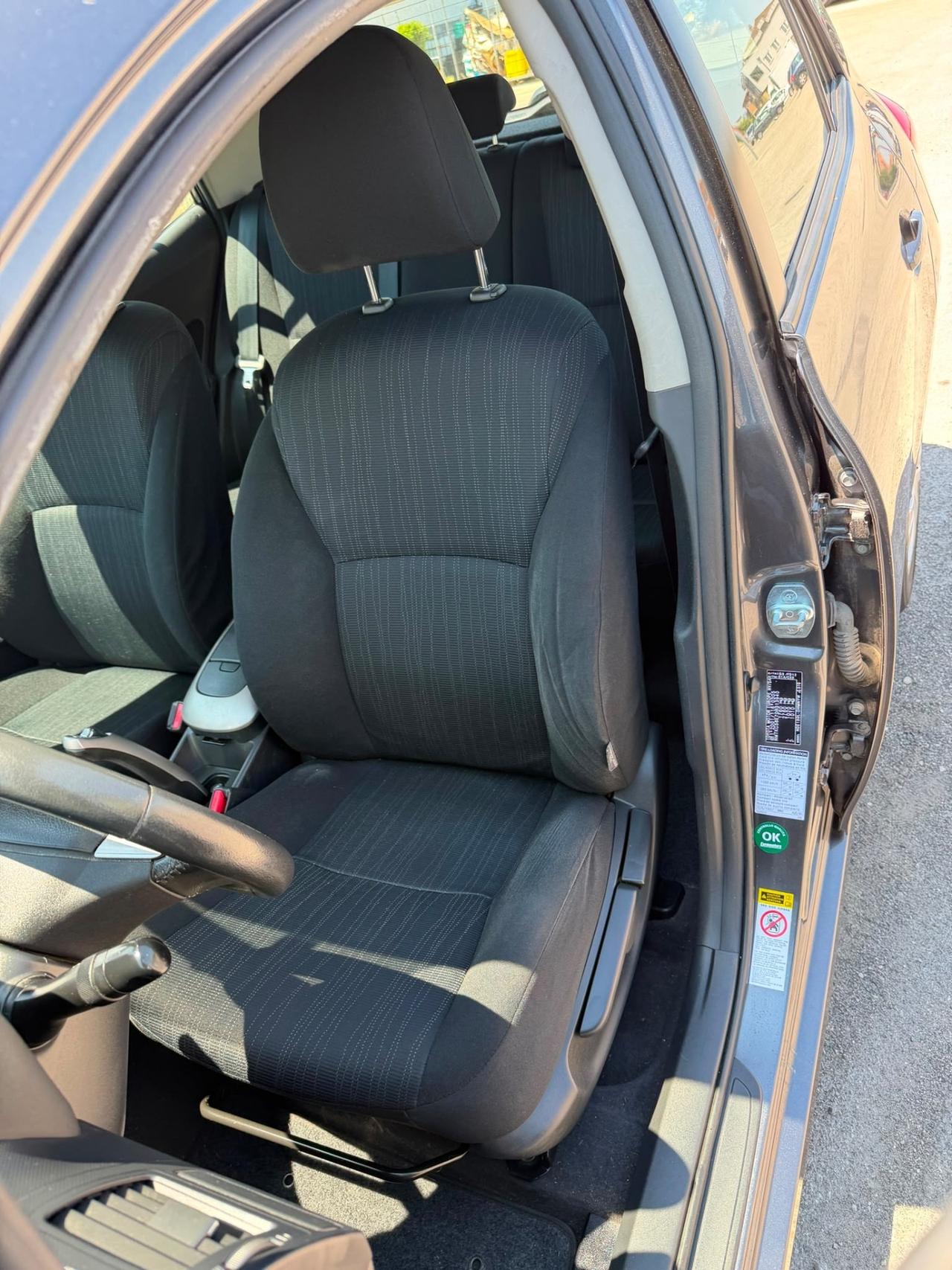 Toyota Auris D-4D Sol