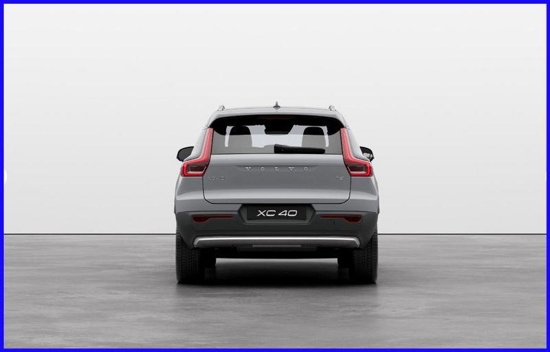 Volvo XC40 B3 automatico Core