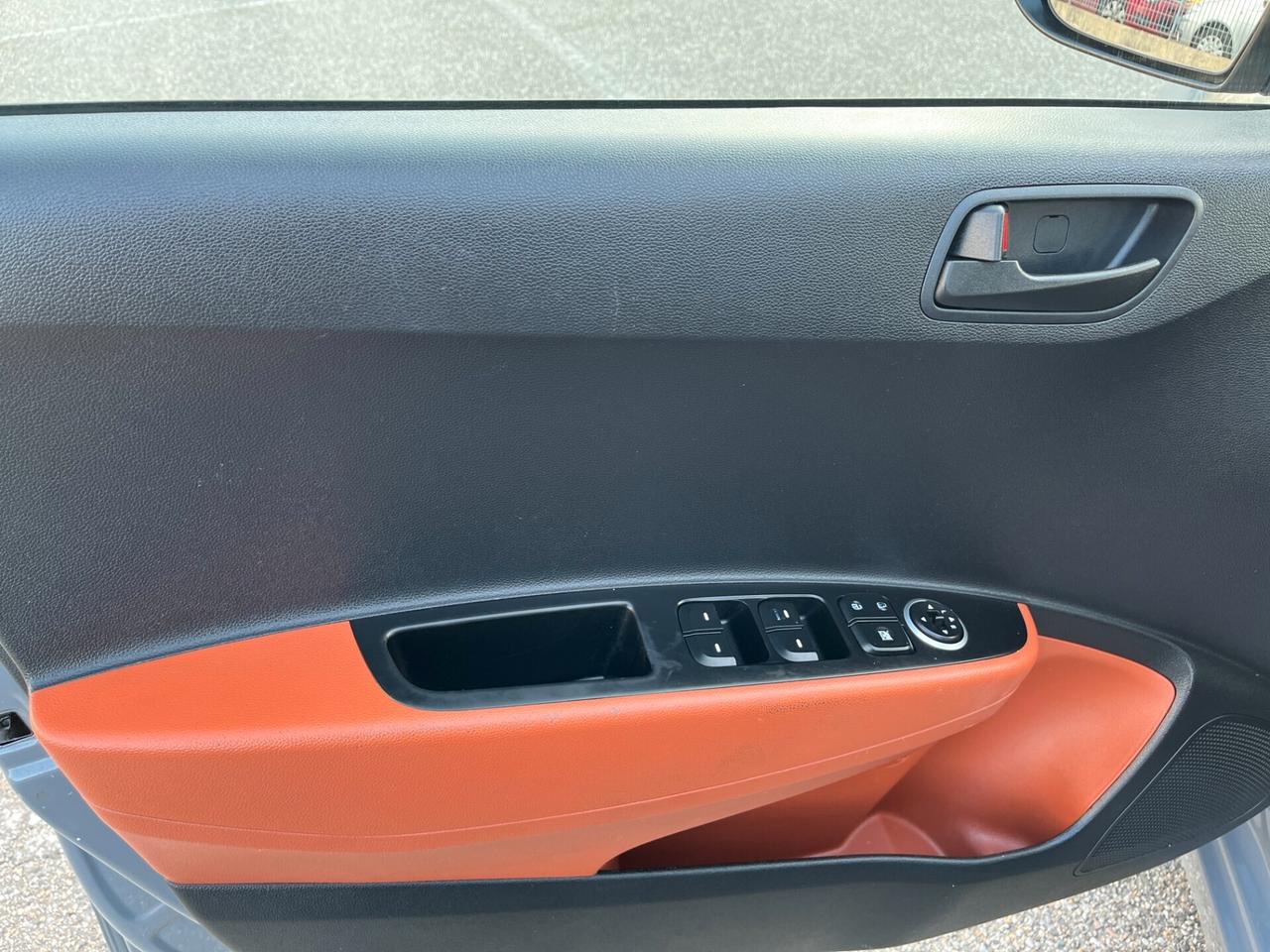 Hyundai i10 1.0 MPI STYLE ADATTA AI NEOPATENTATI UNICO PROPRIETARIO