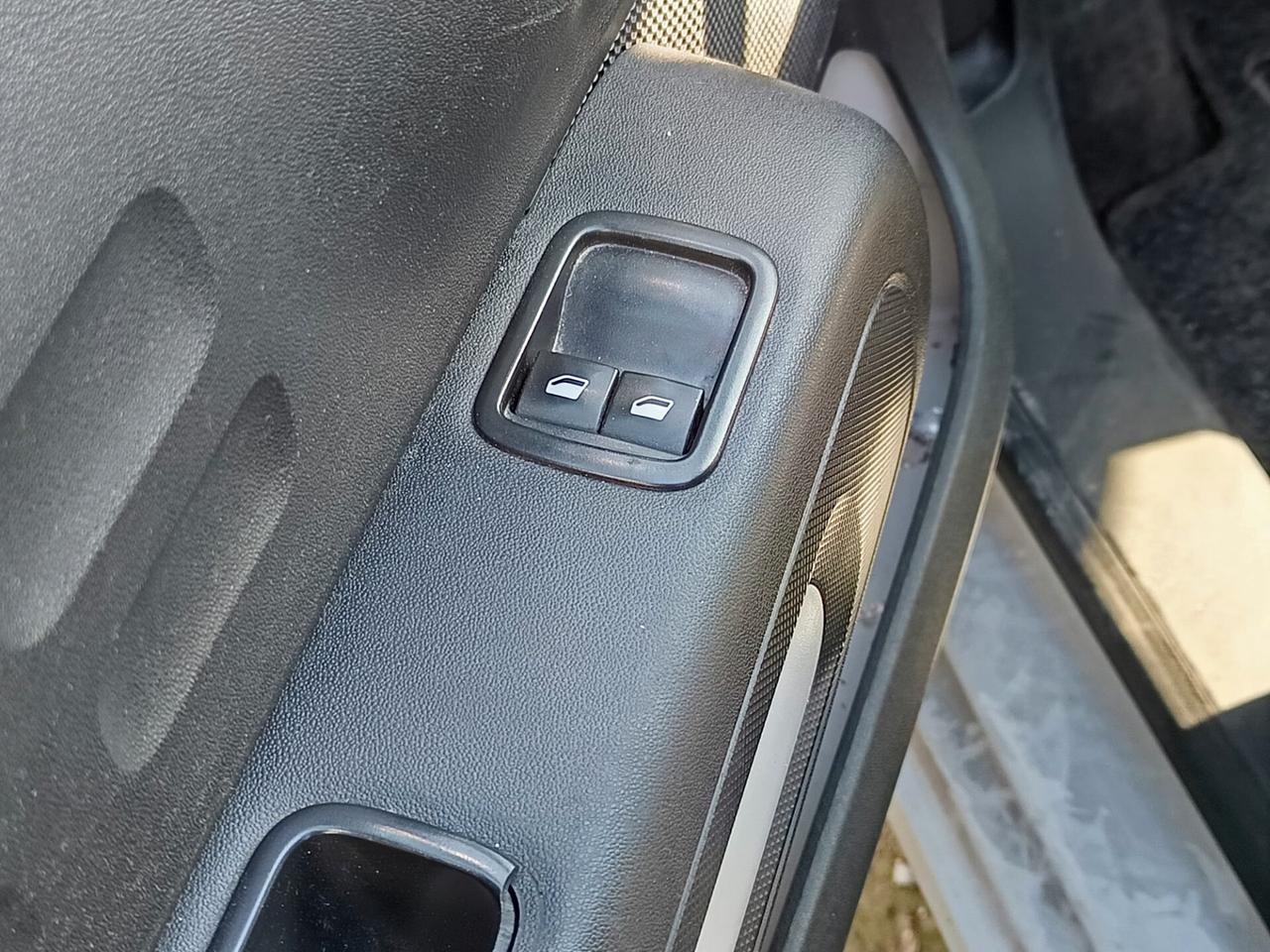 Citroen C3 2017 - 1.6hdi Lb autombili