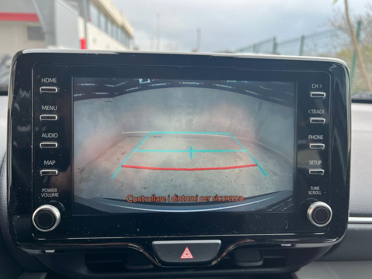 Toyota Yaris Cross 1.5 Hybrid 5p. E-CVT Business