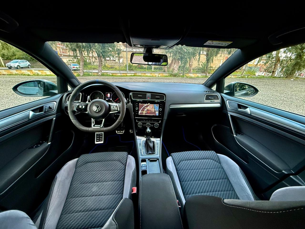 VOLKSWAGEN GOLF 1.6 TDI 115 CV DSG SPORT R LINE