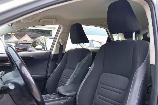 LEXUS NX 300 Hybrid