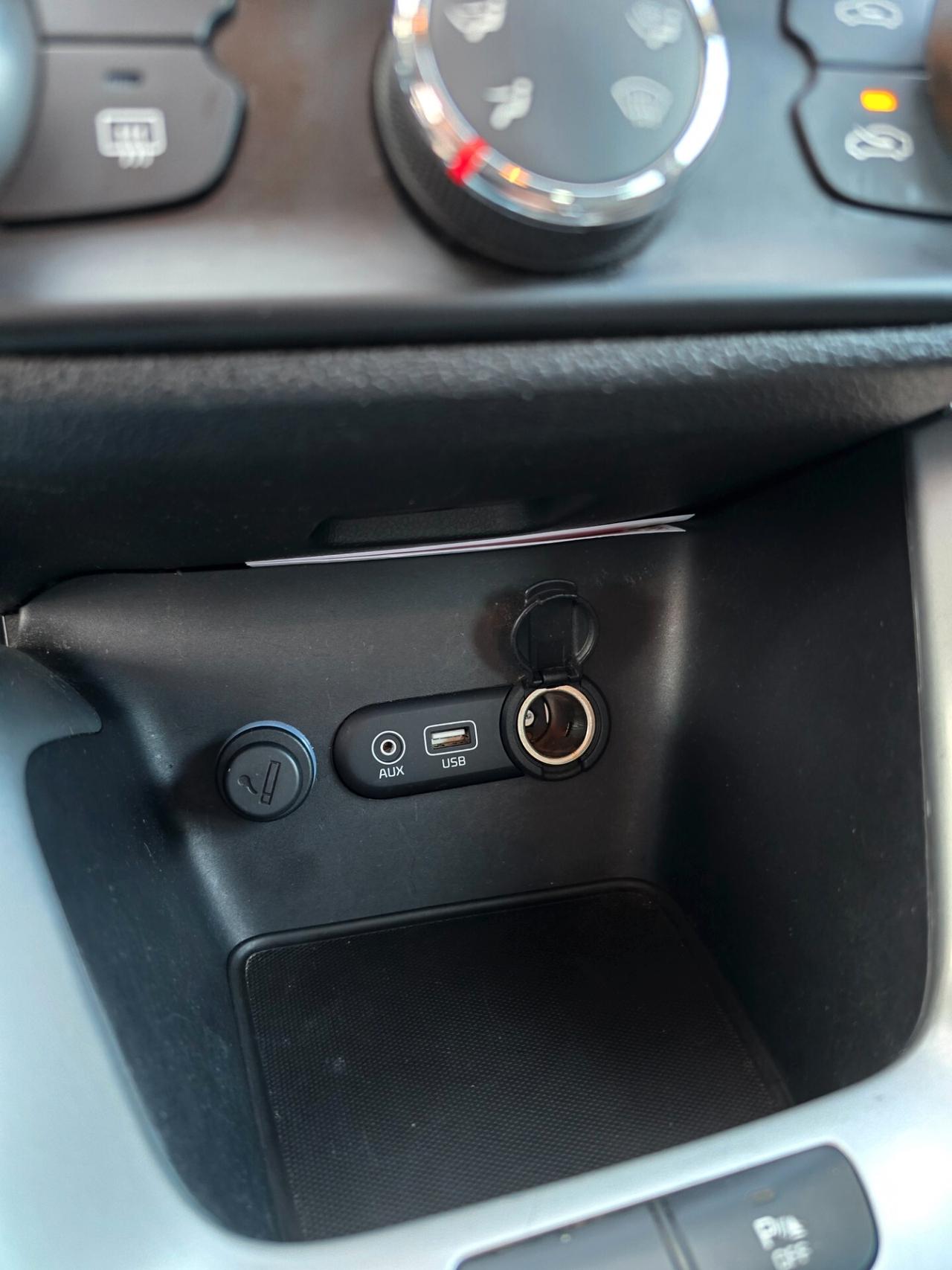 Kia Ceed cee'd 1.6 CRDi 110 CV 5 porte Cool