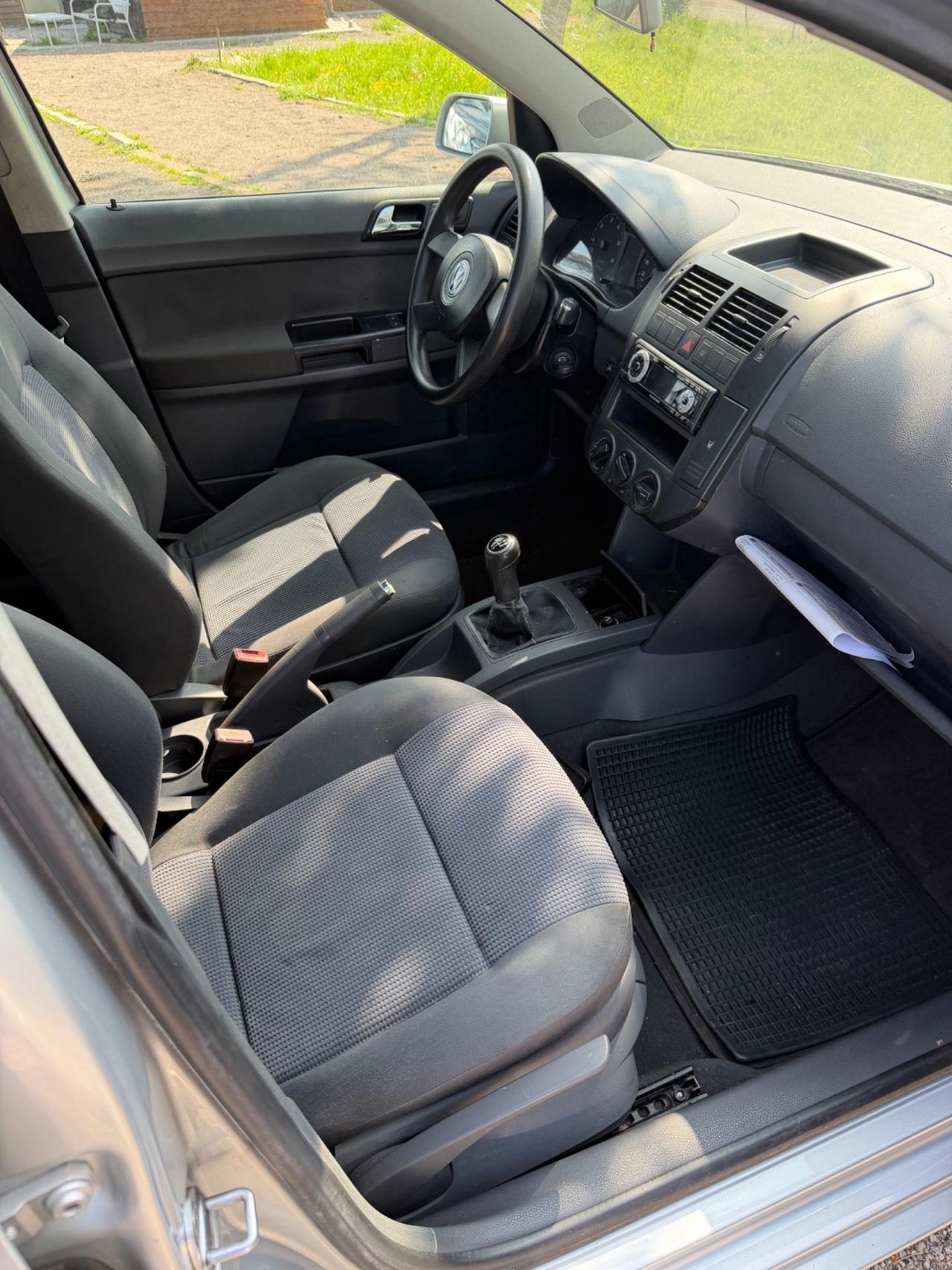 Volkswagen Polo 1.4 metano