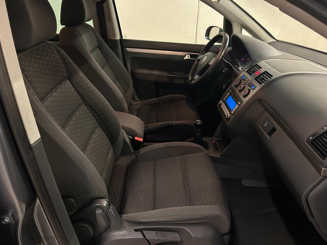 Volkswagen Touran TrendLine 1.9 TDI 7posti-DETTAGLI IN DESCRIZIONE