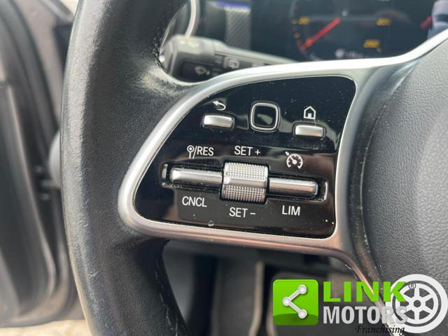MERCEDES-BENZ A 200 Automatic 4Matic Sport