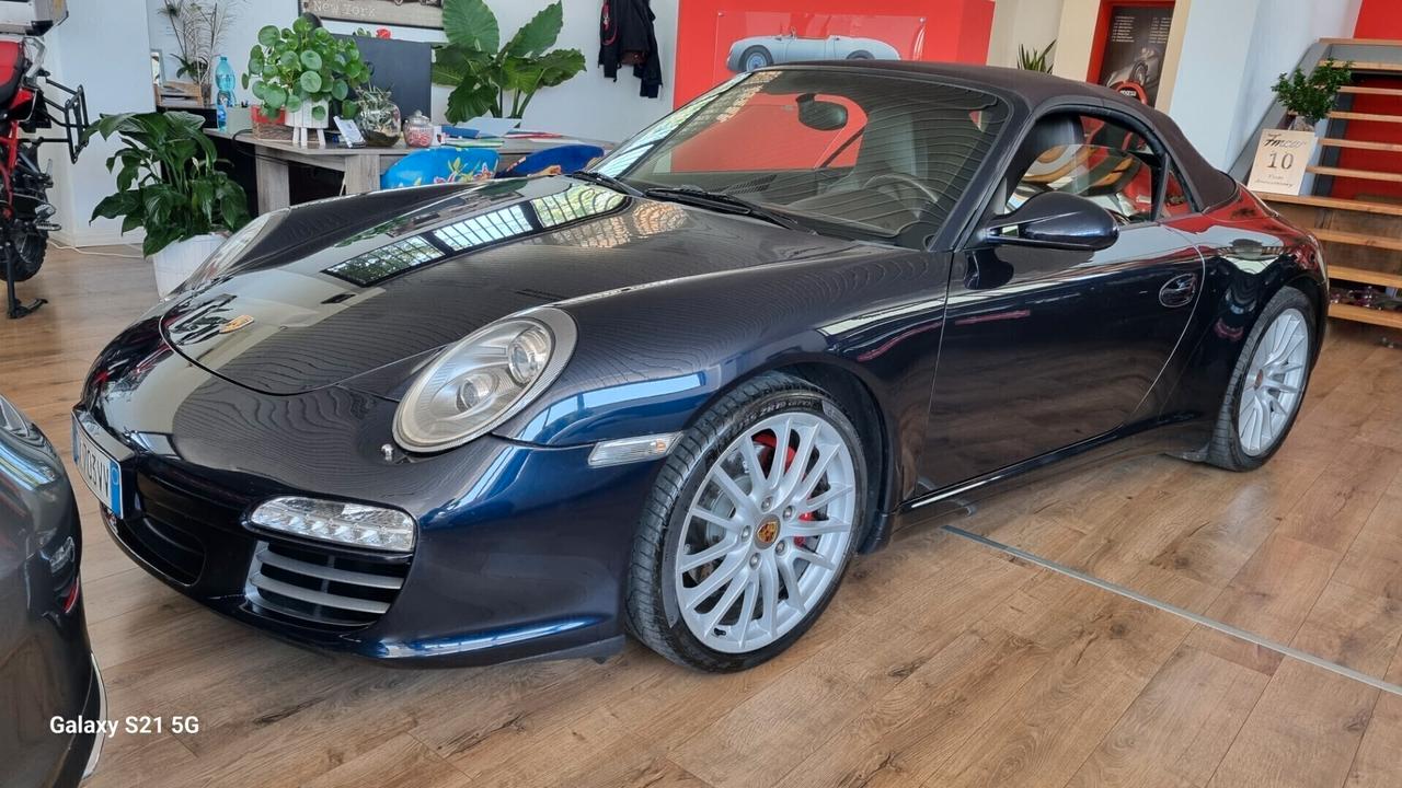 Porsche 911 Carrera 4S Cabriolet