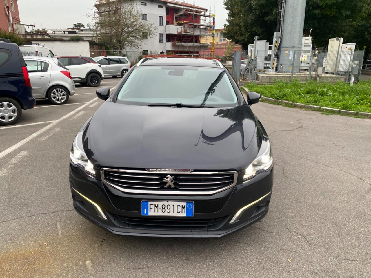 Peugeot 508 BlueHDi 180 EAT6 S&S SW GT