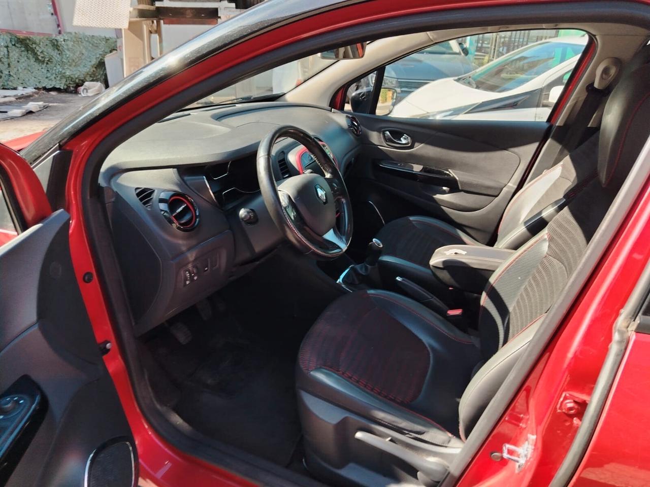 Renault Captur 1.5 dci Hypnotic E6 offerta del mese
