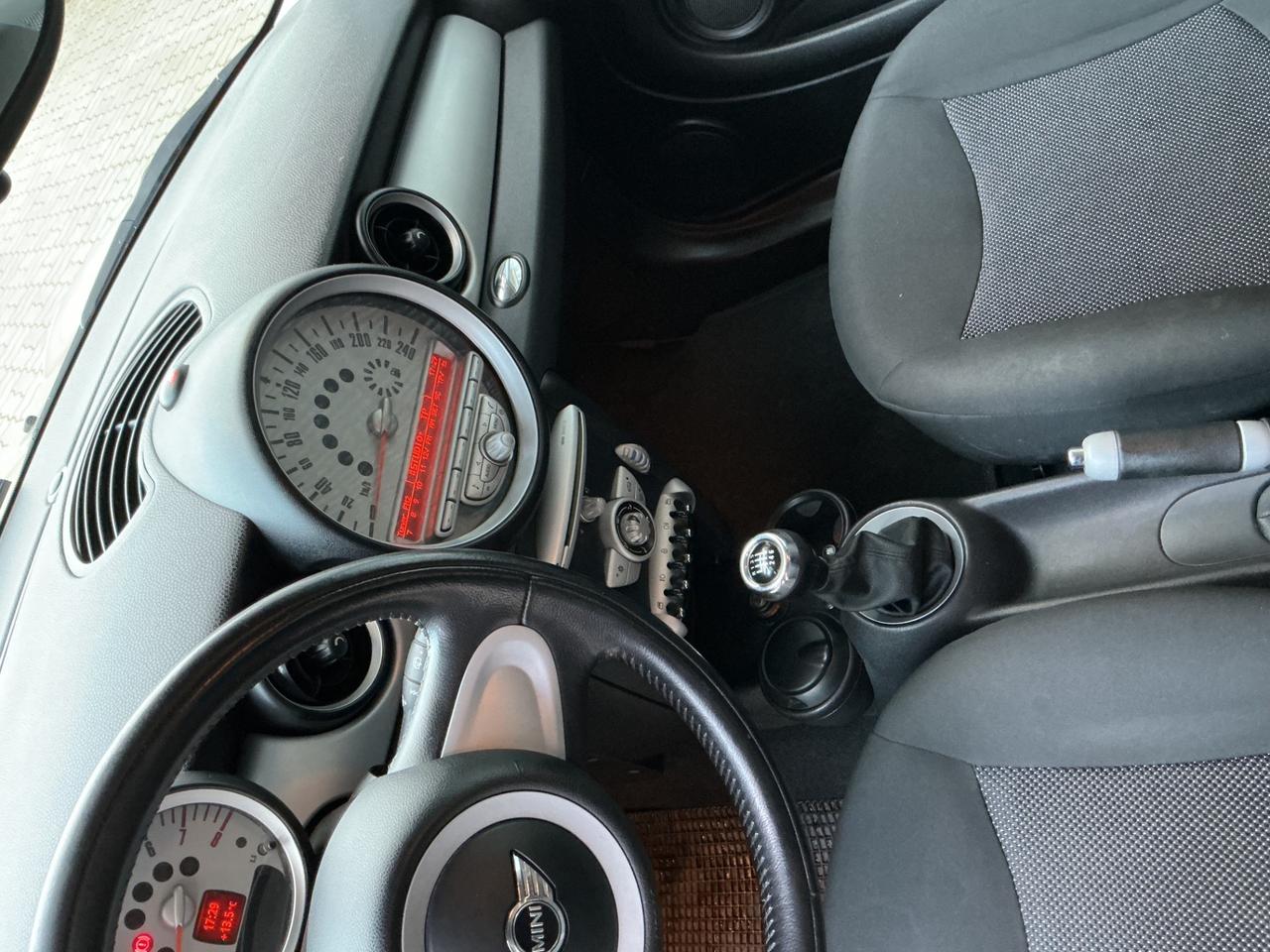 Mini 1.6 16V Cooper Chili