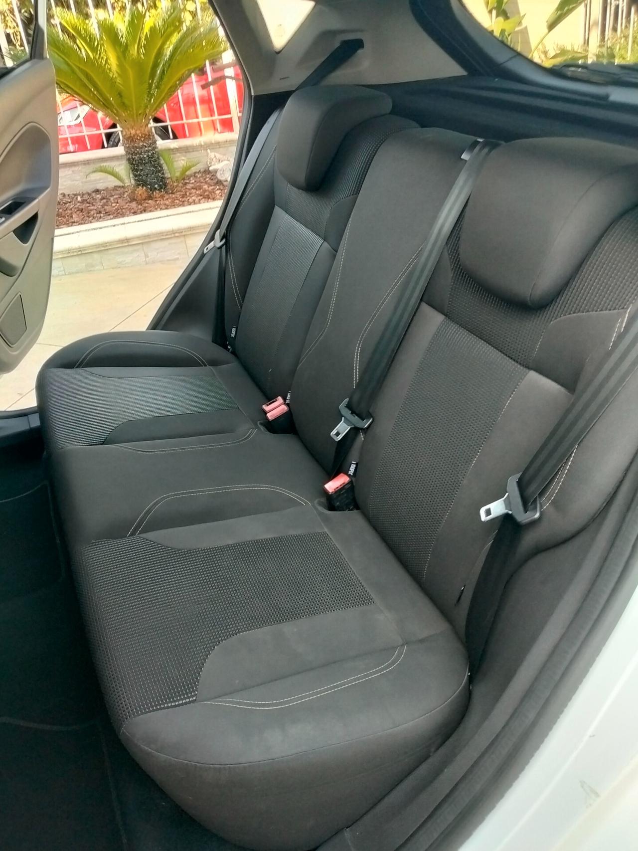Ford Fiesta 1.4 5p. Bz.- GPL Titanium