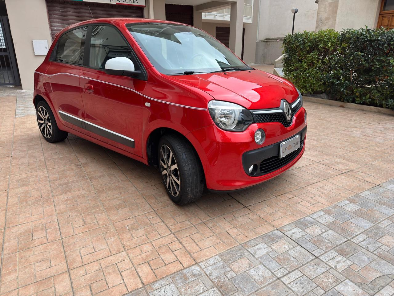 Renault Twingo SCe Lovely 1.0 70 cv