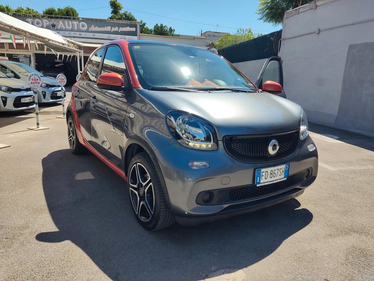 Smart ForFour 70 1.0 twinamic Safetown Silver