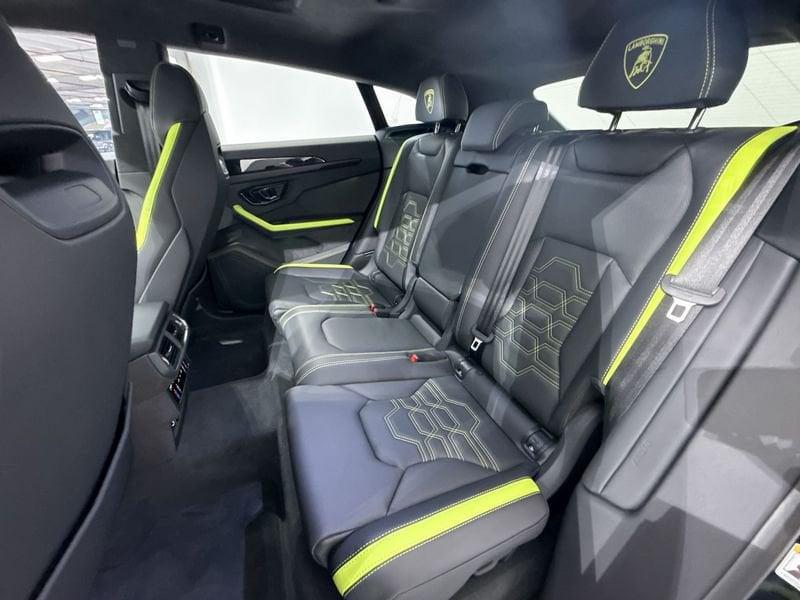 Lamborghini Urus 4.0 SE