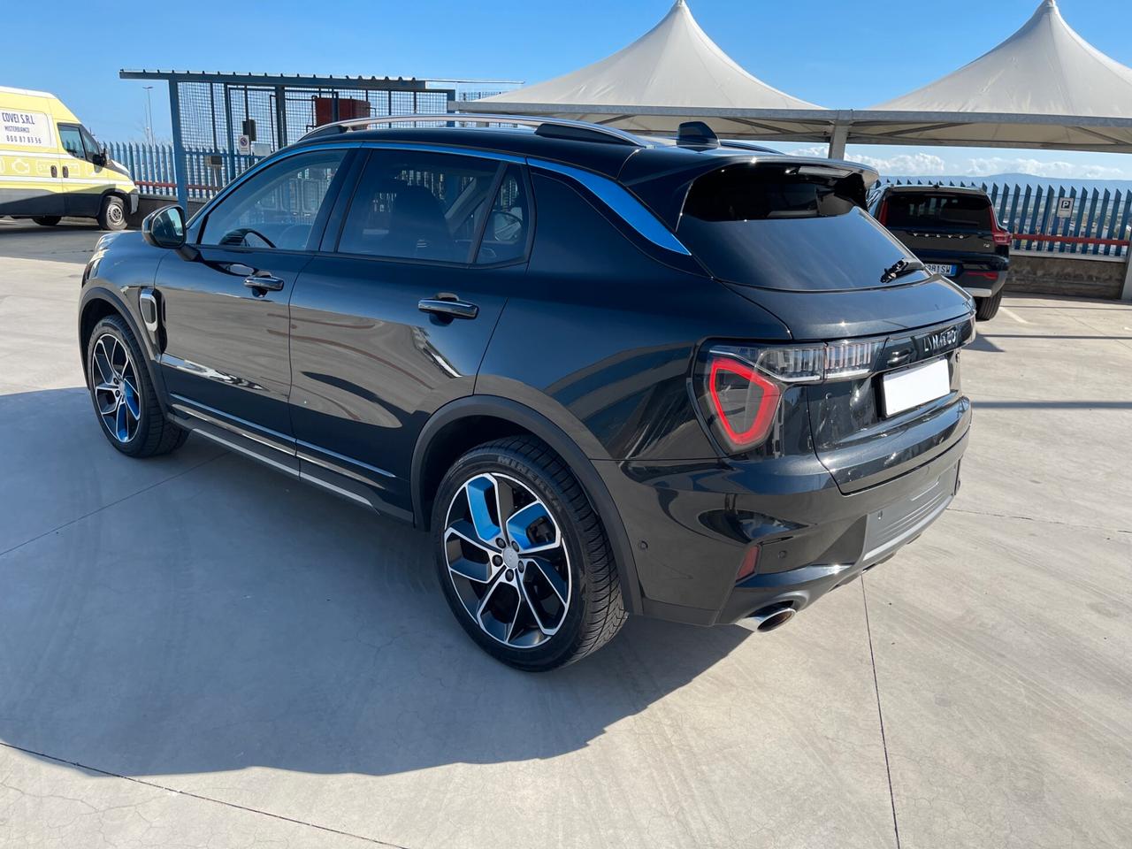 Lynk&co 01 PHEV