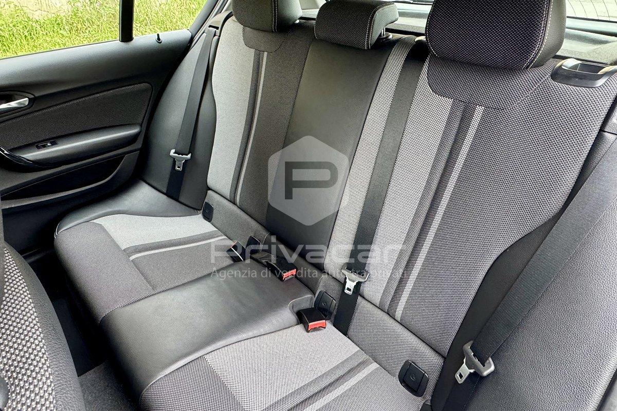 BMW 118i 5p. Urban