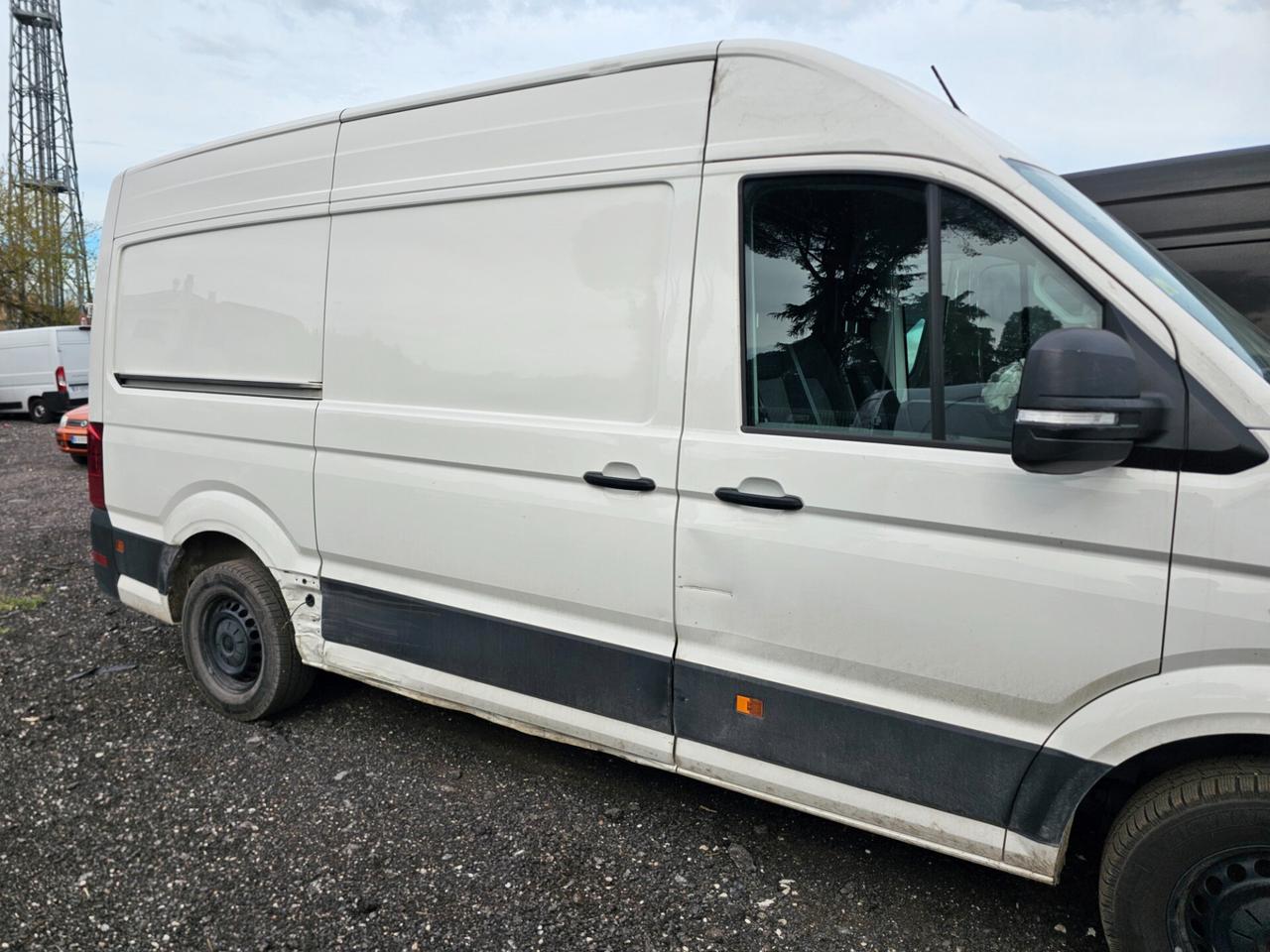SINISTRATO Volkswagen Crafter 30 2.0 TDI PASSO MEDIO TETTO ALTO Furgone
