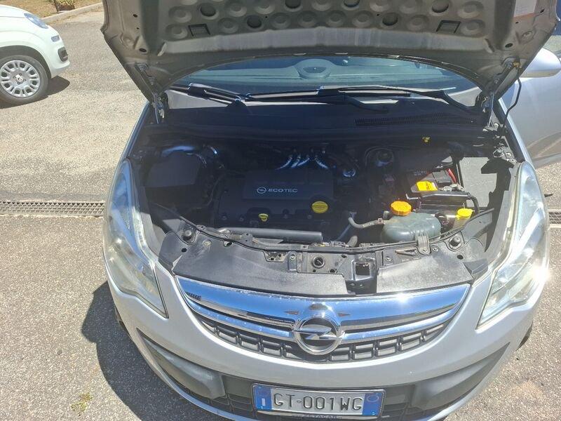 Opel Corsa Corsa 1.2 5 porte GPL Edition