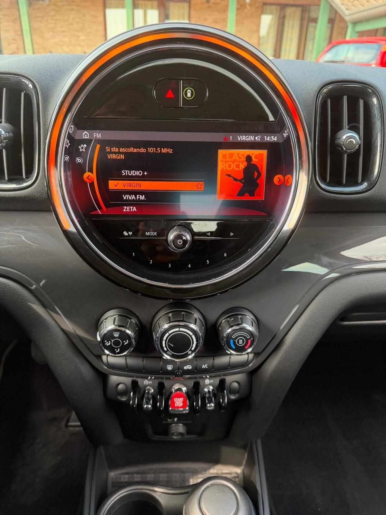 Mini Cooper Countryman 1.5 neopatentati