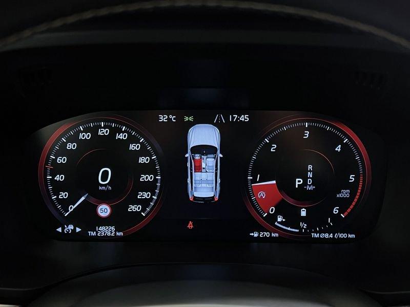 Volvo XC60 XC60 B4 (d) AWD Geartronic R-design