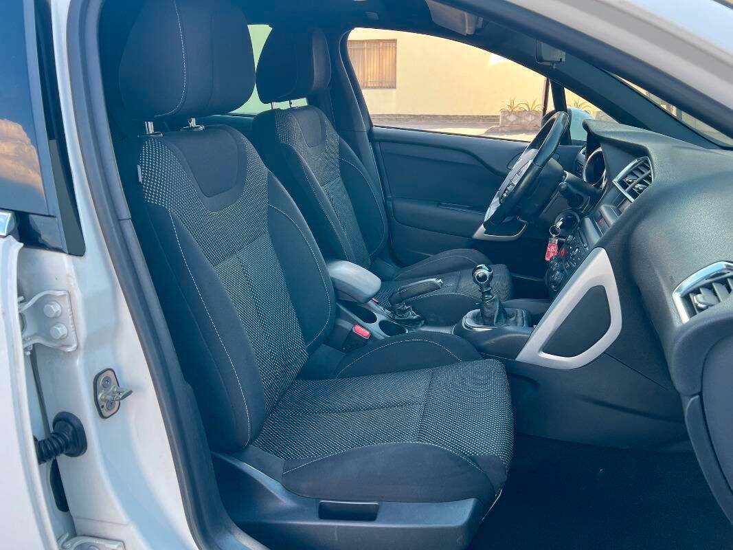 Citroen DS4 1.6 e-hdi (airdream) So Chic 115cv