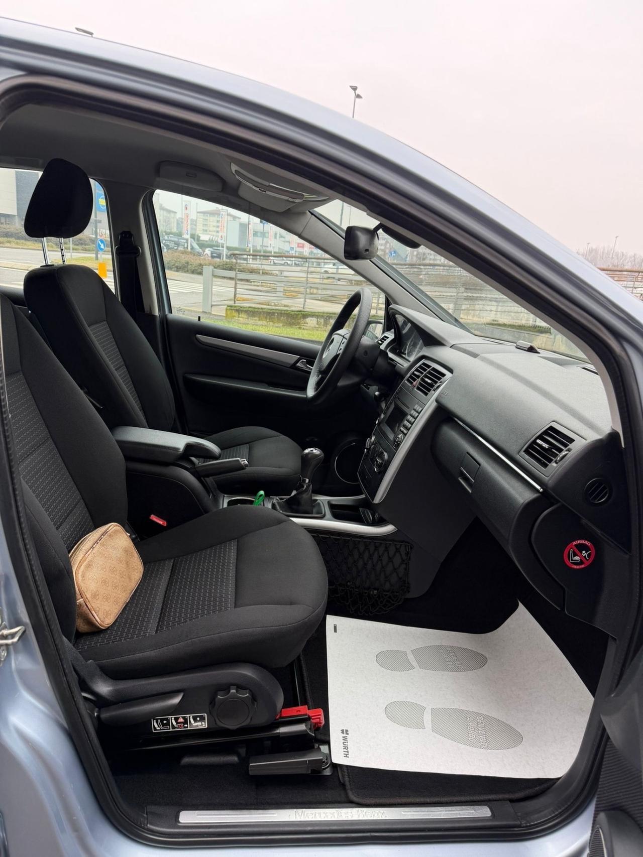 Mercedes-benz B 180 BlueEFFICIENCY Sport