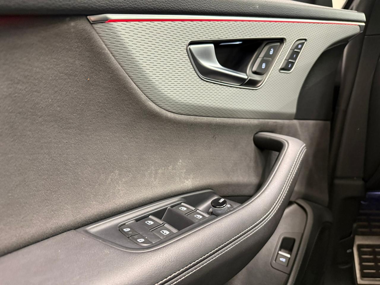 Audi Q8 SUV 50 TDI 286 CV Quattro S-Line Edition