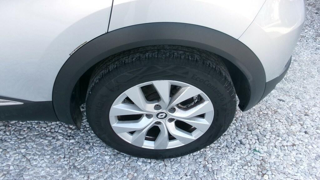 Renault Captur 1.6 Hybrid Intens E-Tech Auto