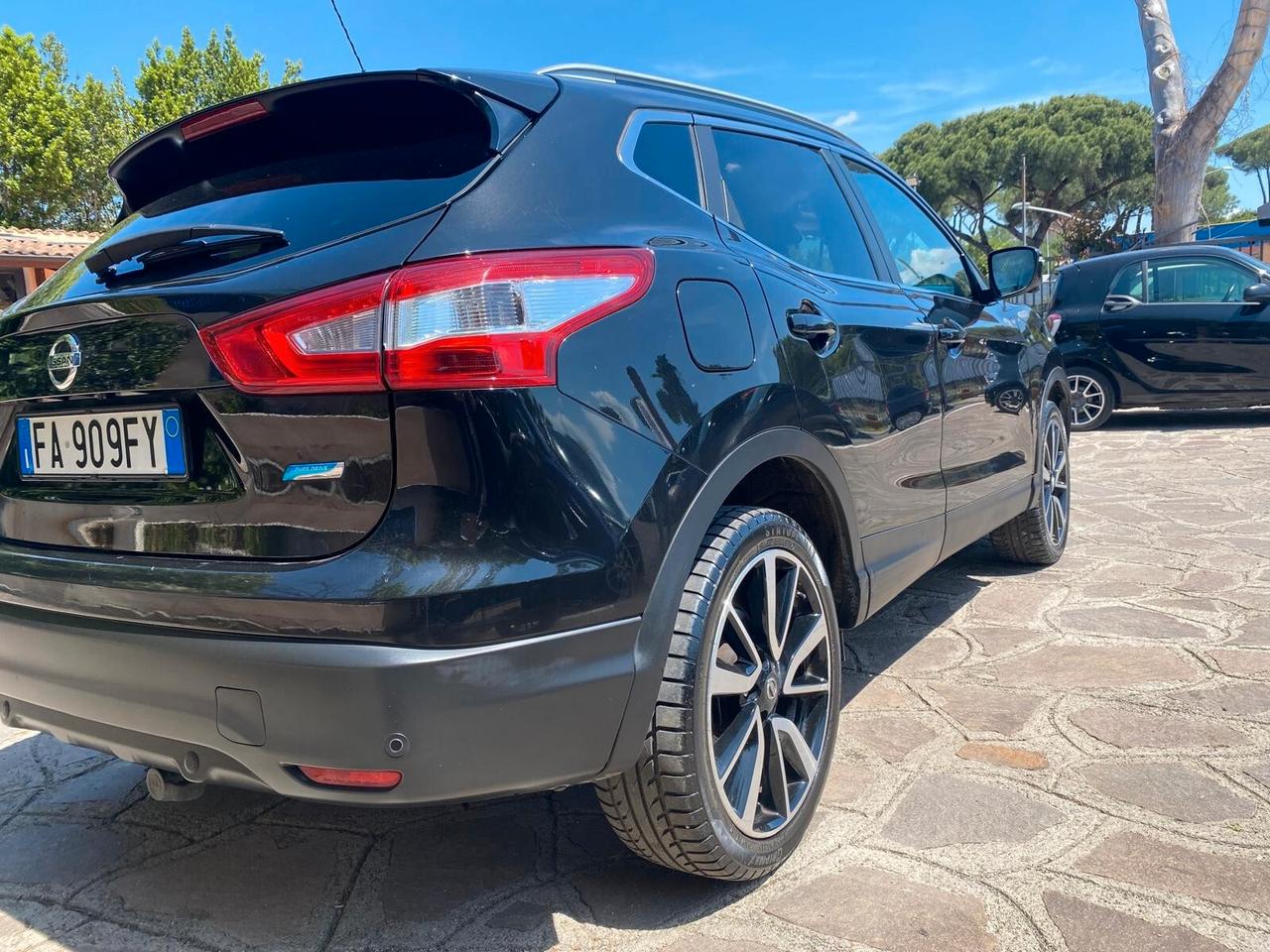 Nissan Qashqai 1.5 dCi GANCIO TRAINO -GARANZIA