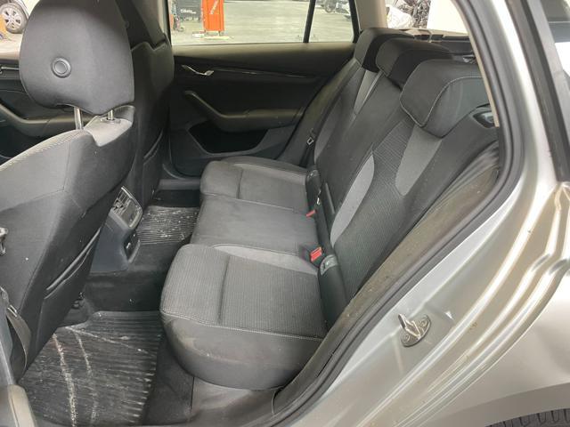 SKODA Octavia 2.0 TDI EVO SCR 150 CV DSG WAGON EXECUTIVE