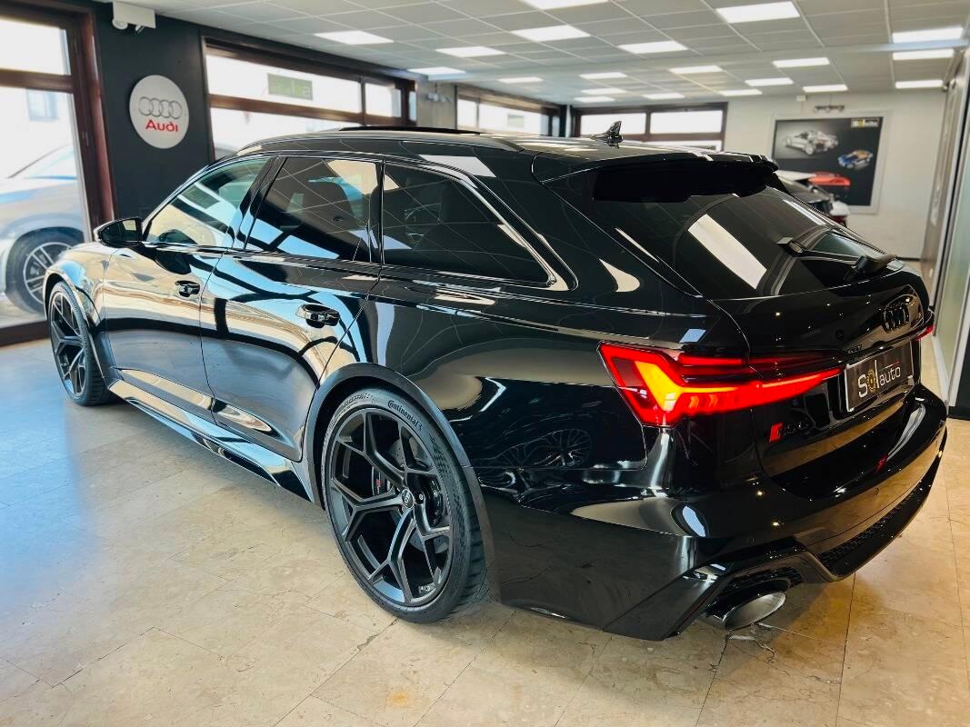 Audi RS6 Avant RS6 4.0 mhev performance quattro tiptronic