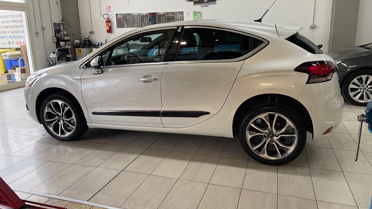 Ds DS4 4 BlueHDi 120 S&S So Chic