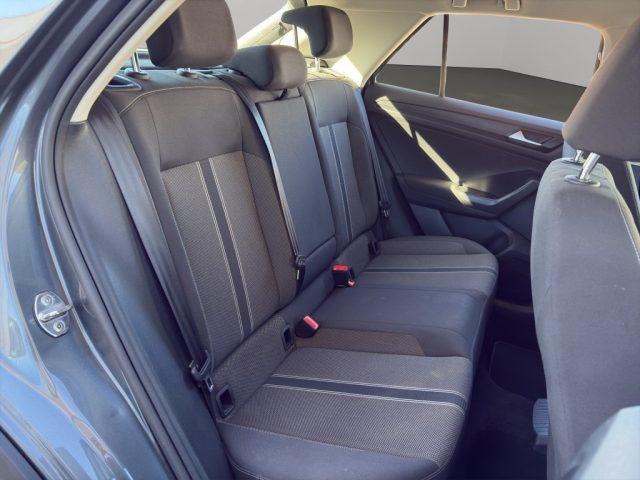 VOLKSWAGEN T-Roc 1.5 TSI ACT DSG Business BlueMotion Technology