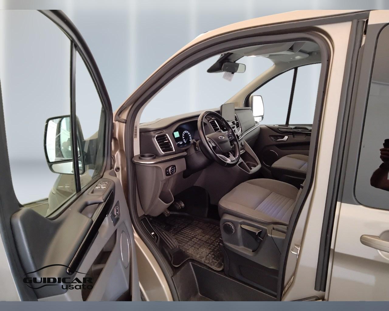 FORD Tourneo Custom 320 2018 - tourneo custom 320 2.0 tdci MHEV 185cv Titanium L2H1 E6.2