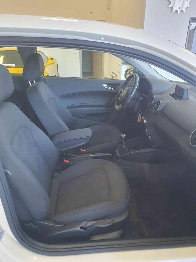 AUDI A1 1.2 TFSI Ambition 54000 KM
