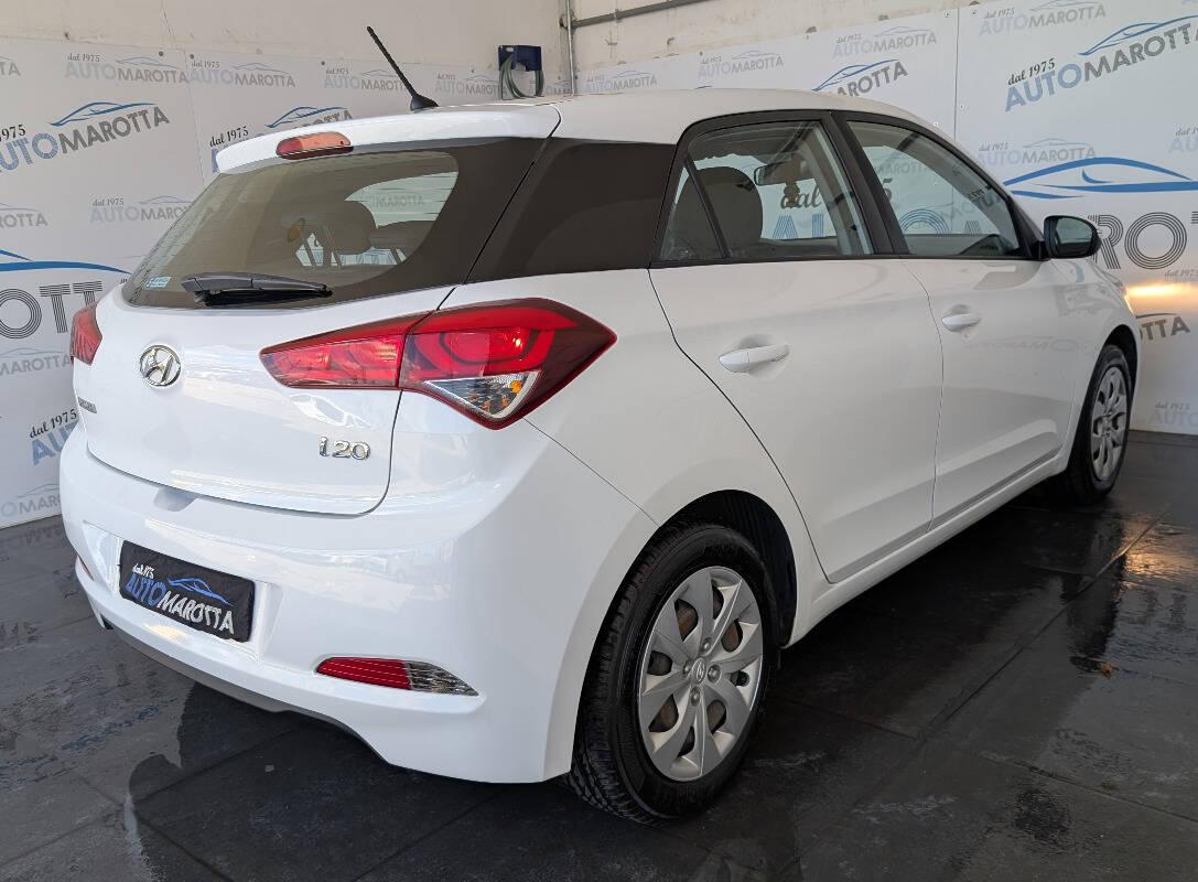 Hyundai i20 1.2 Classic econext 75cv 5p