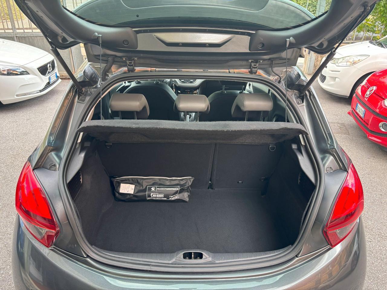Peugeot 208 PureTech Turbo 110 S&S 3 porte GT Line NAVI RETROCAMERA