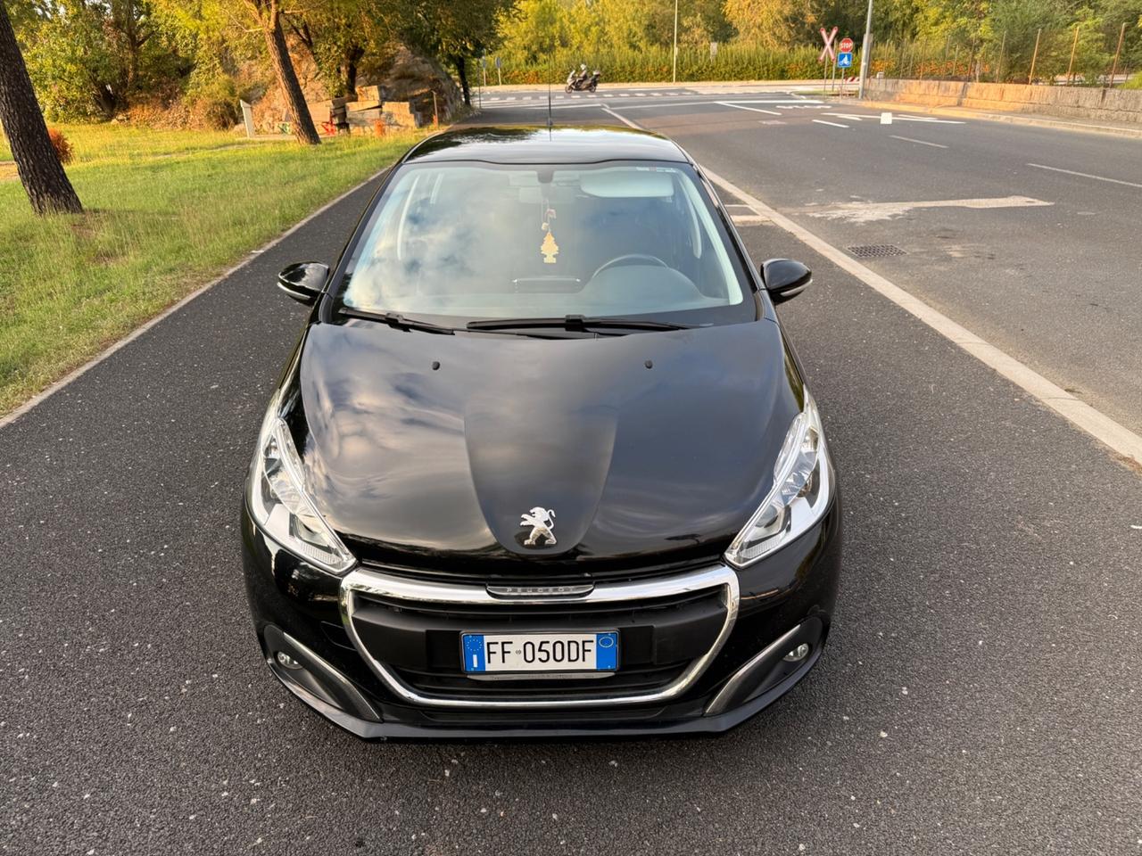 Peugeot 208 PureTech 82 3 porte Allure