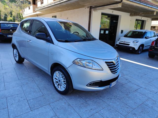 LANCIA Ypsilon 0.9 TwinAir 85 CV 5 porte Metano *VENDUTA*