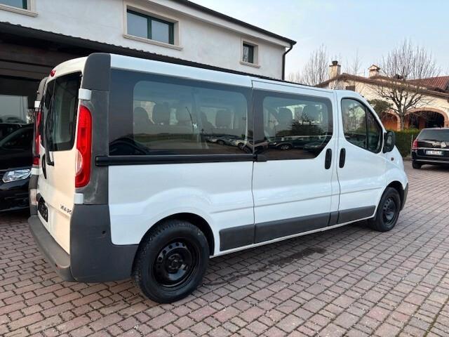 Opel Vivaro 29 2.0 CDTI PL-TA Furgone Vetrato Fap 9 posti lungo