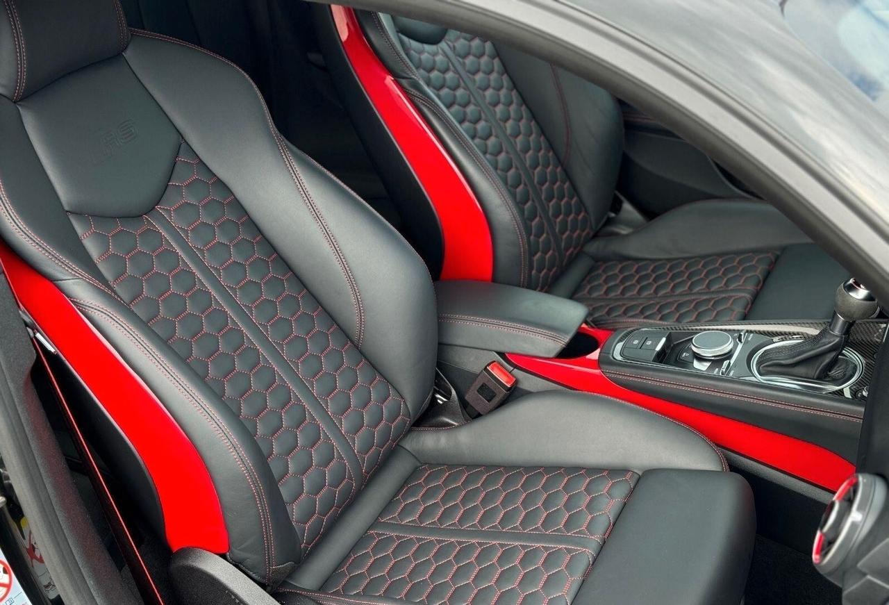 Audi TT RS Coupé 2.5 TFSI quattro S tronic